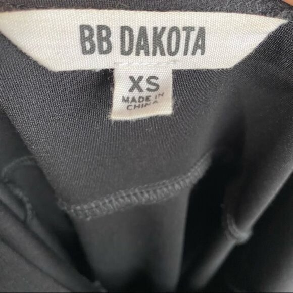 BB Dakota Little Black Dress Skater Style Skirt Open Back Dress Size XS - Picture 9 of 10